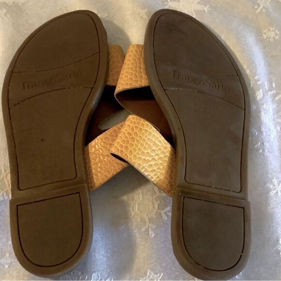 Franco Sarto Yellow Toe Loop Sandals Vegan Leather Sz 7 Gorgeous - Picture 6 of 6